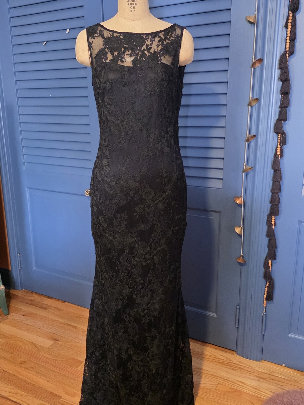 Karl Lagerfeld Paris Black Floral Lace Illusion Gown - Size 10